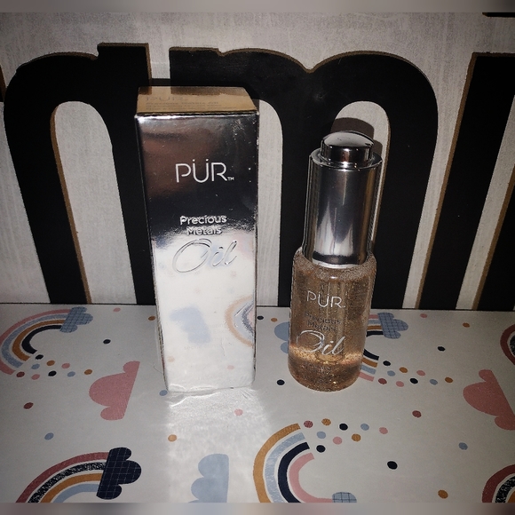 PÜR Precious Metals Shimmering Dry Oil Elixir - Picture 9 of 13